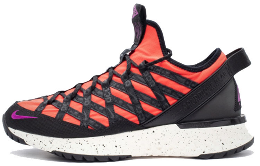 Фото № 1 с приближением к товару «‎Nike ACG React Terra Gobe Bright Crimson BlackOrange»
