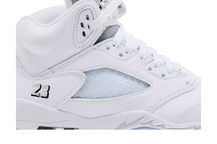 Фото № 3 с приближением к товару «‎Air Jordan 5 GS White Metallic»
