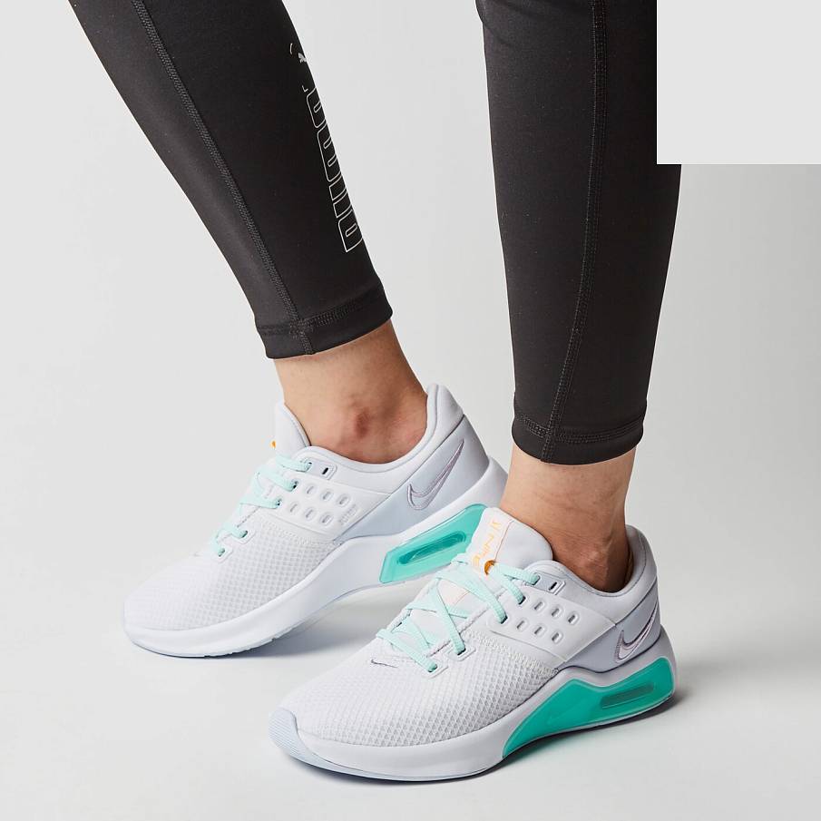 Фото № 2 с приближением к товару «‎Nike Wmns Air Max Bella TR 4 'White Green Glow'»