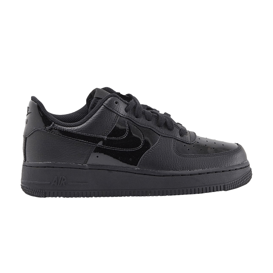 Фото № 1 с приближением к товару «‎Nike Women's Air Force 1 Low 07 Triple Black (AH0287-001)»
