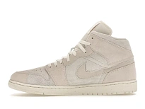 Фото № 3 с приближением к товару «‎Jordan 1 Mid SE»