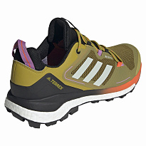 Фото № 3 с приближением к товару «‎Adidas»