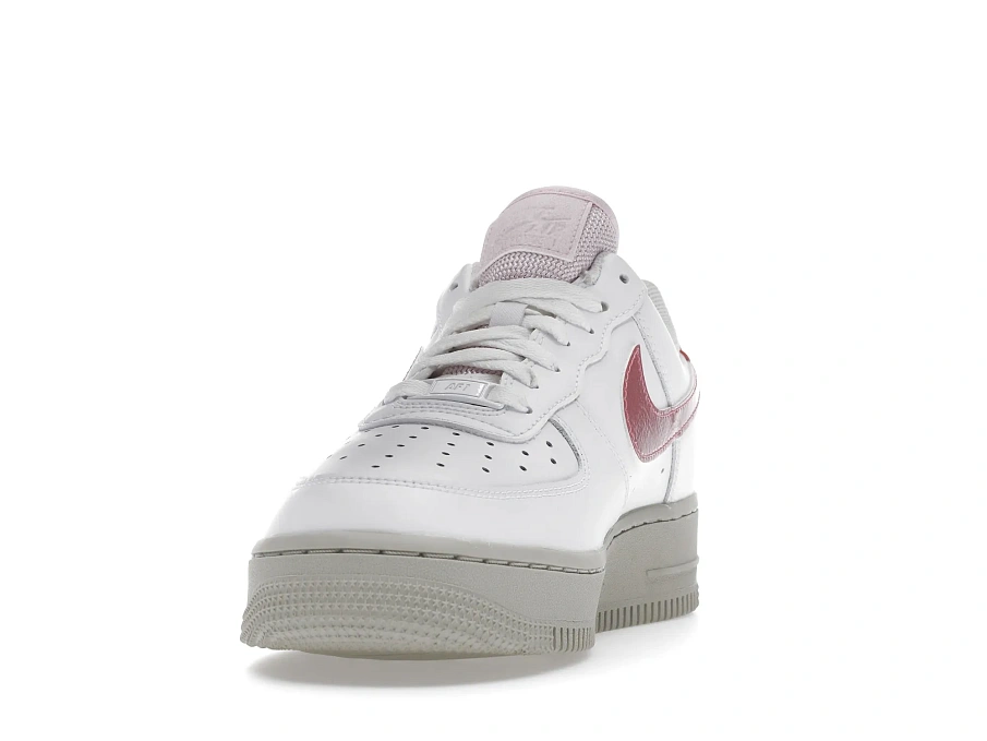 Фото № 4 с приближением к товару «‎Nike Air Force 1 Low Digital Pink »