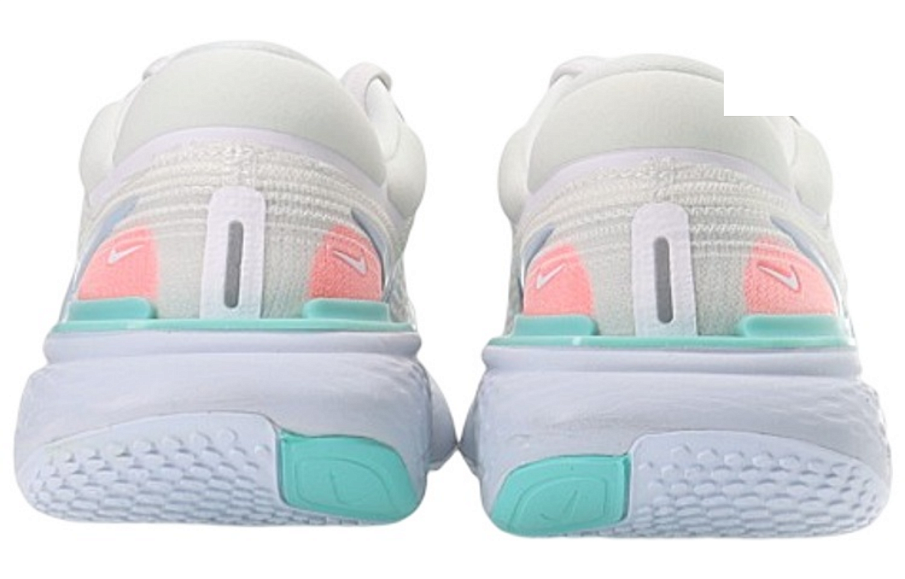 Фото № 4 с приближением к товару «‎Nike Wmns ZoomX Invincible Run Flyknit Low-Top Running Shoes WhiteBlue»