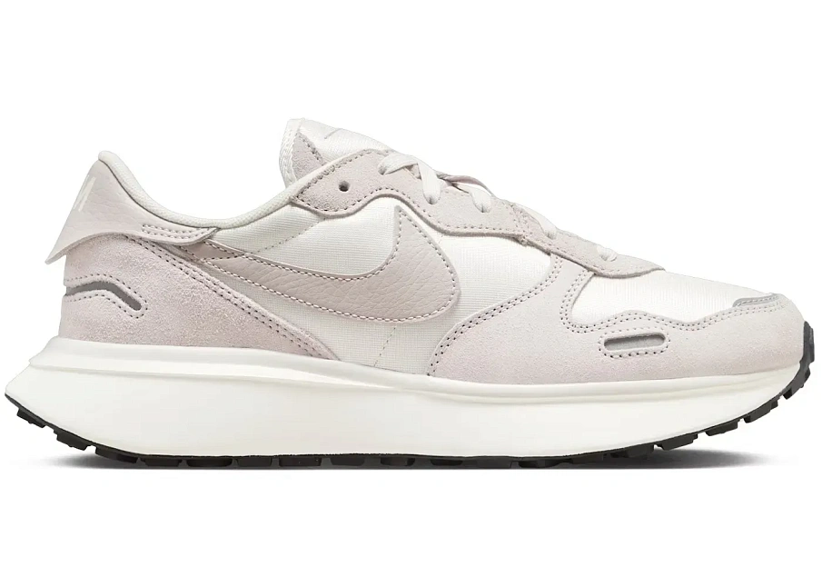 Фото № 1 с приближением к товару «‎Nike Phoenix Waffle»