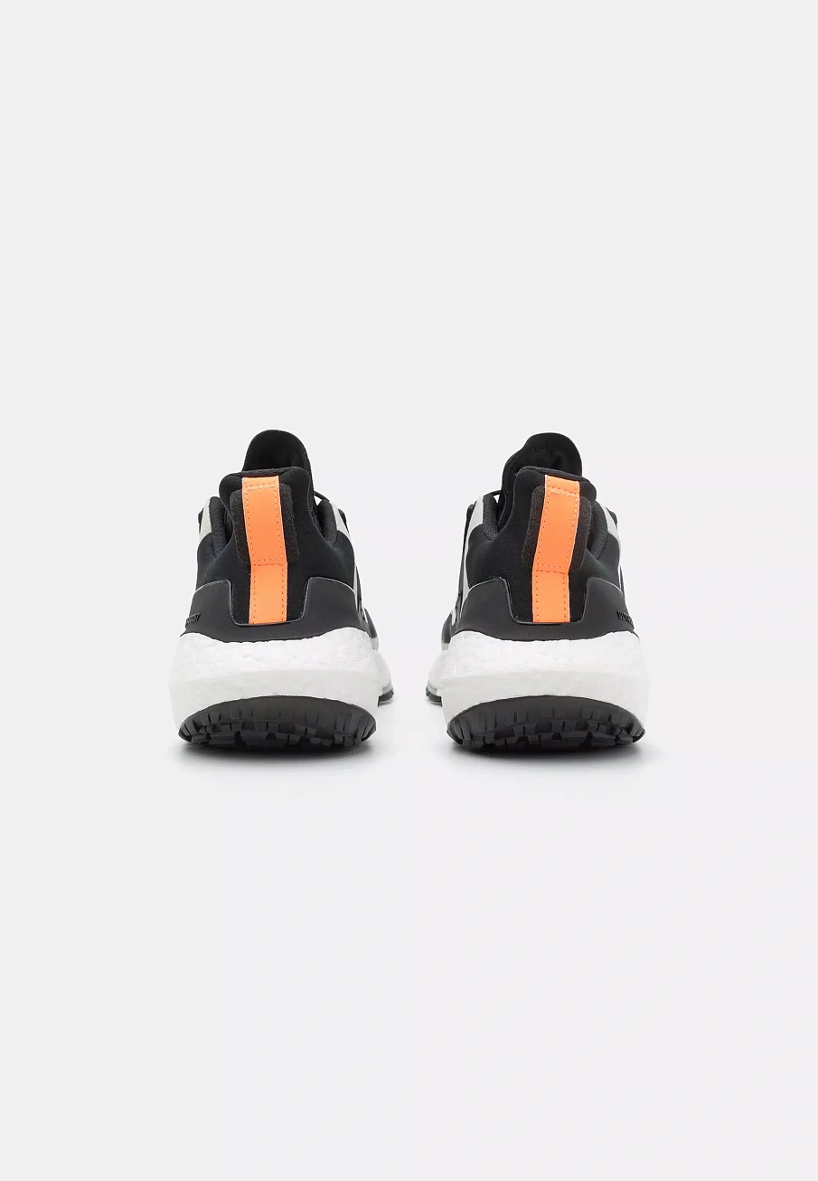 Фото № 2 с приближением к товару «‎ULTRABOOST 22 C.RDY II»
