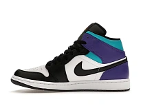 Фото № 3 с приближением к товару «‎Jordan 1 Mid»