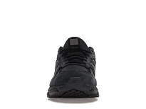 Фото № 2 с приближением к товару «‎New Balance 990v4»