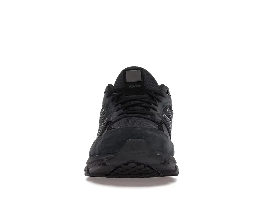 Фото № 2 с приближением к товару «‎New Balance 990v4»