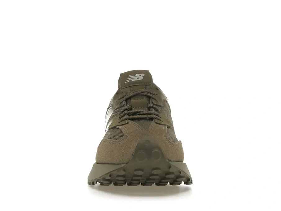 Фото № 2 с приближением к товару «‎New Balance 327»