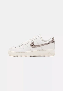 Фото № 1 с приближением к товару «‎AIR FORCE 1 '07 REC»