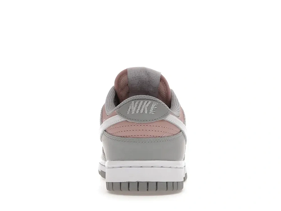 Фото № 4 с приближением к товару «‎Nike Dunk Low Pink Oxford »