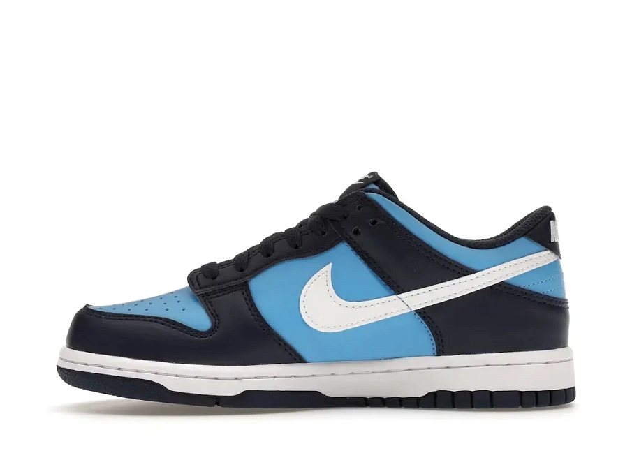 Фото № 3 с приближением к товару «‎Nike Dunk Low»