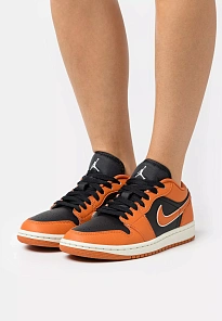 Фото № 1 с приближением к товару «‎WMNS AIR JORDAN 1 LOW SE»