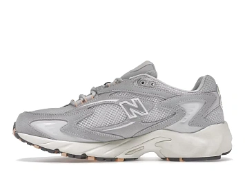 New Balance 725 - 3
