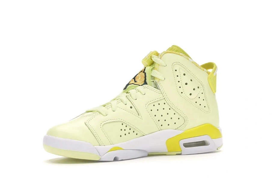 Фото № 2 с приближением к товару «‎Jordan 6 Retro Dynamic Yellow Floral »