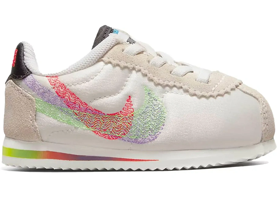 Фото № 1 с приближением к товару «‎Nike Cortez»