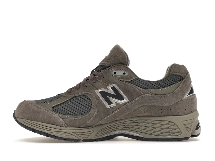 Фото № 3 с приближением к товару «‎New Balance 2002R»