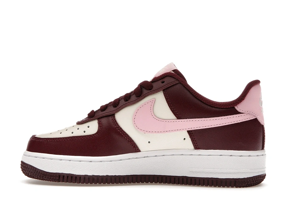 Фото № 6 с приближением к товару «‎Nike Air Force 1 Low 07 Valentine’s Day (2023)»