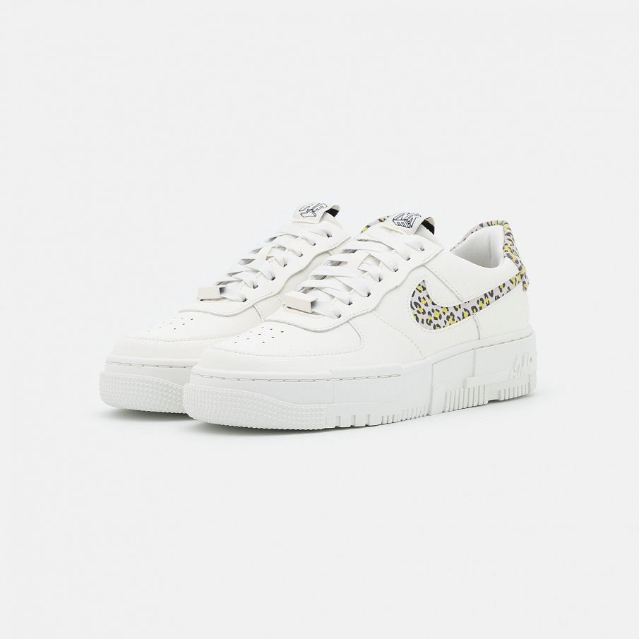 Фото № 3 с приближением к товару «‎Nike Air Force 1 Pixel »