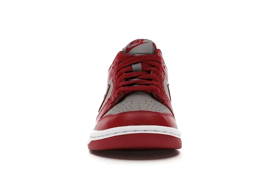 Фото № 2 с приближением к товару «‎Nike Dunk Low Retro»