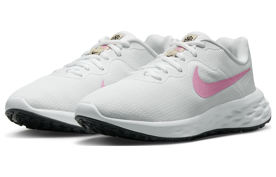 Фото № 3 с приближением к товару «‎ Nike REVOLUTION 6 Running shoes»