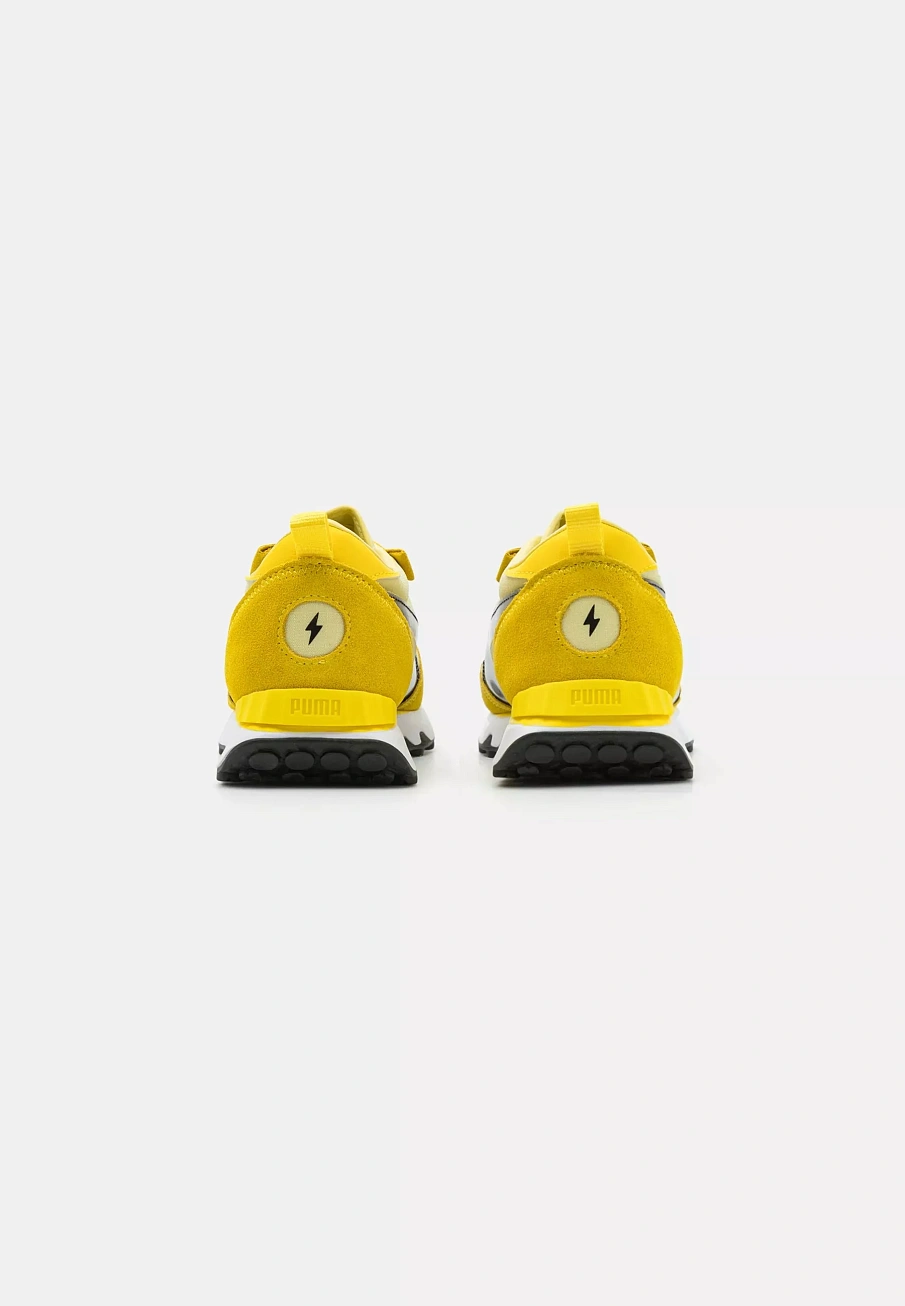 Фото № 2 с приближением к товару «‎RIDER FV PIKACHU»