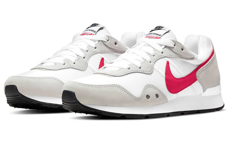 Фото № 3 с приближением к товару «‎Nike WMNS Venture Runner WhiteRed»