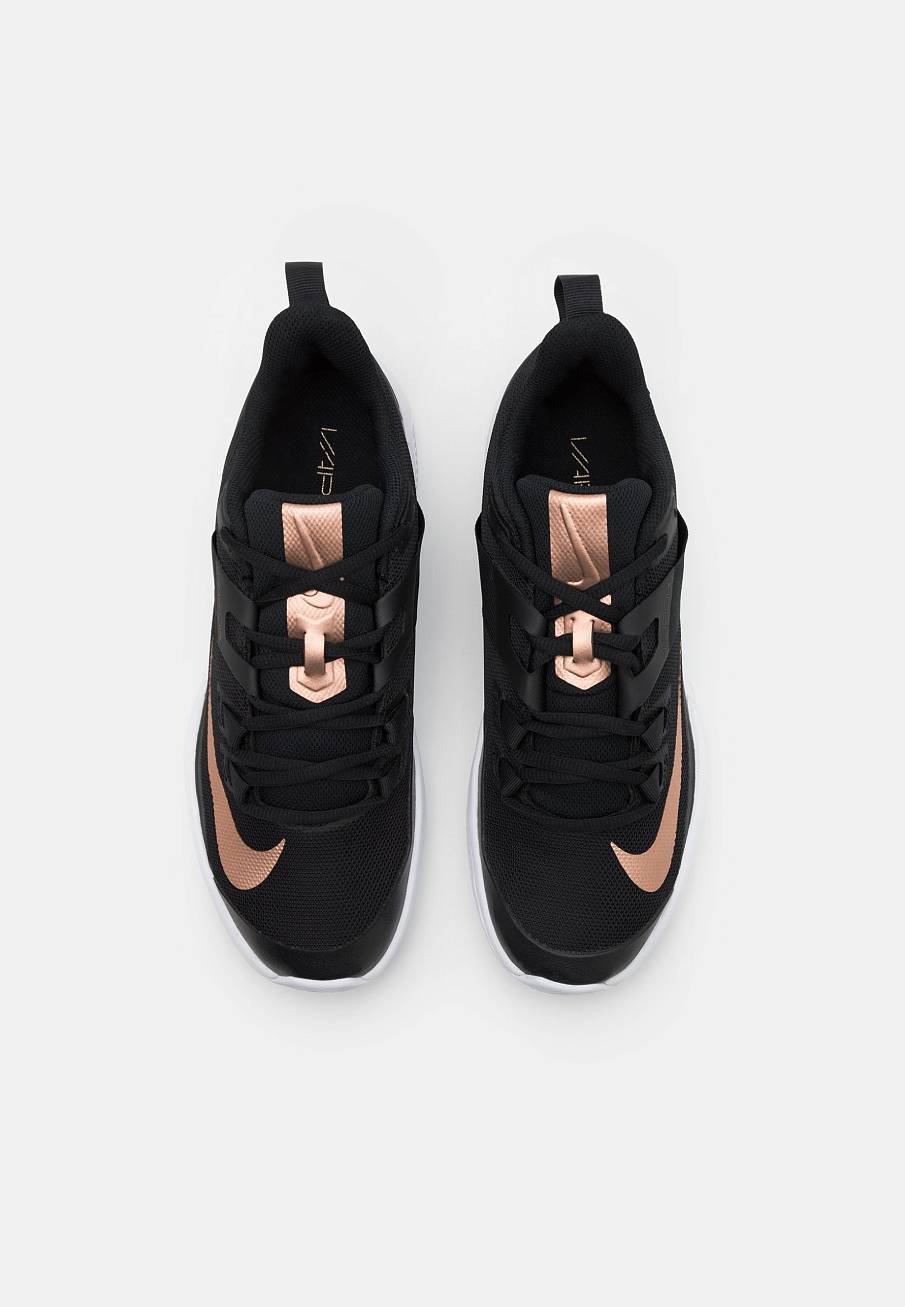 Фото № 4 с приближением к товару «‎Nike Court Vapor Lite Clay»