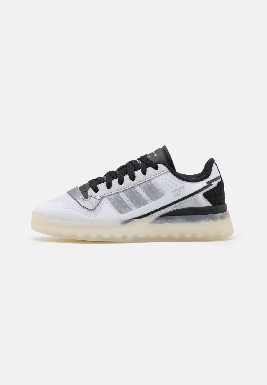Фото № 1 с приближением к товару «‎Adidas Forum Tech Boost »
