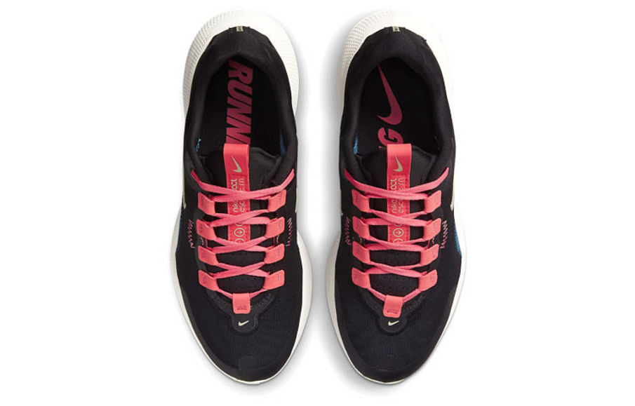Фото № 4 с приближением к товару «‎Nike WMNS React Escape Run BlackBluePink»