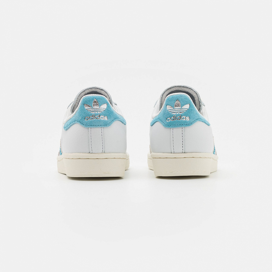 Фото № 3 с приближением к товару «‎Adidas Superstar »