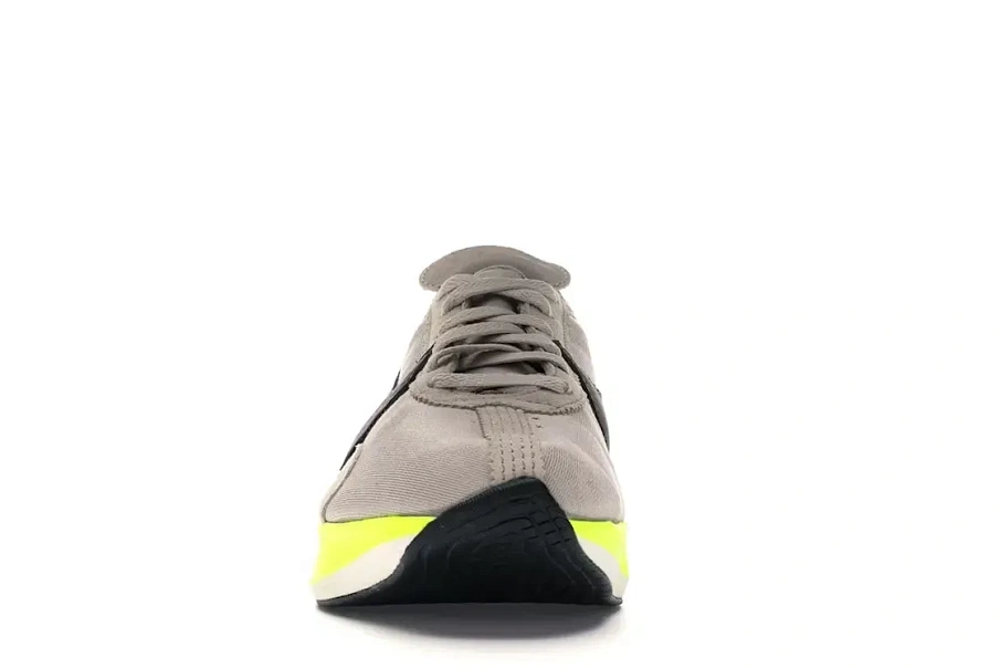 Фото № 2 с приближением к товару «‎Nike Moon Racer»