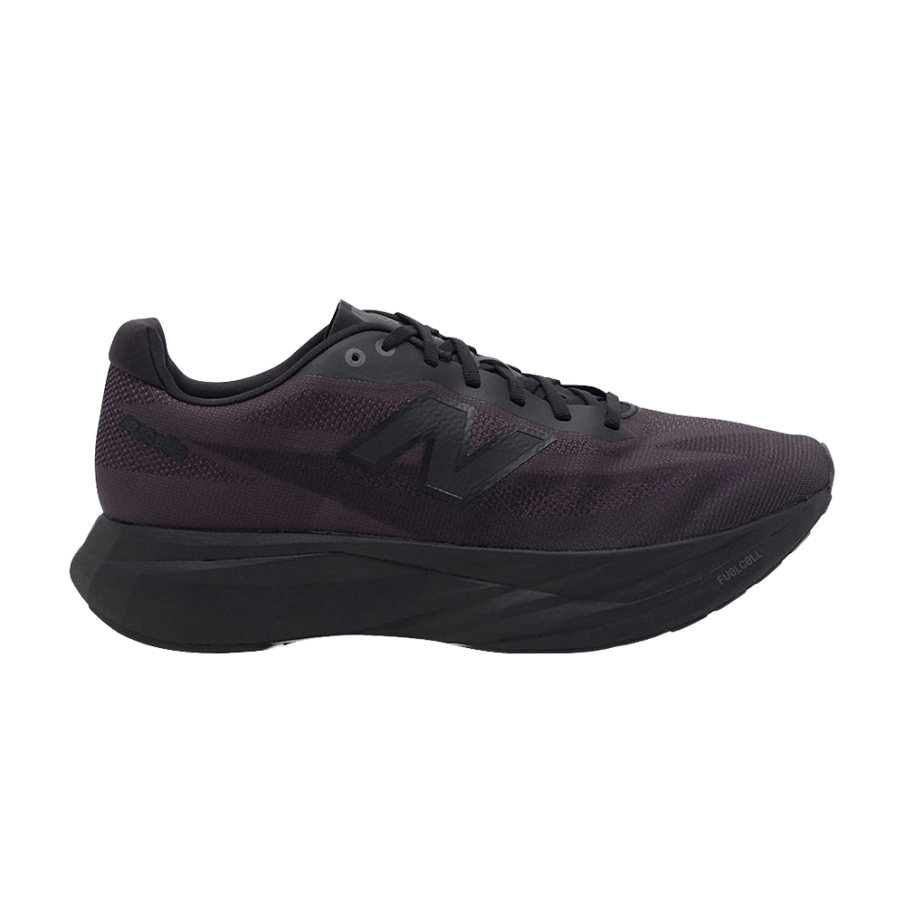 Фото № 1 с приближением к товару «‎Dover Street Market x New Balance FuelCell SC Elite V5 Black (MRCEL4E8)»