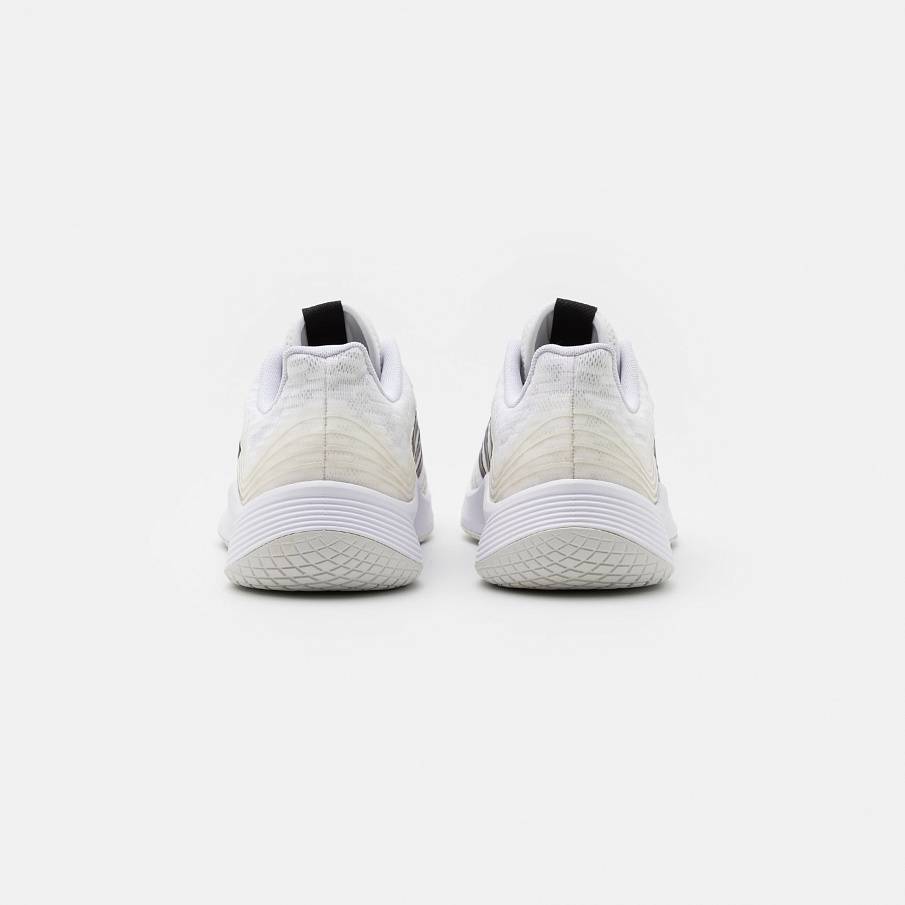 Фото № 3 с приближением к товару «‎Adidas Novaflight»