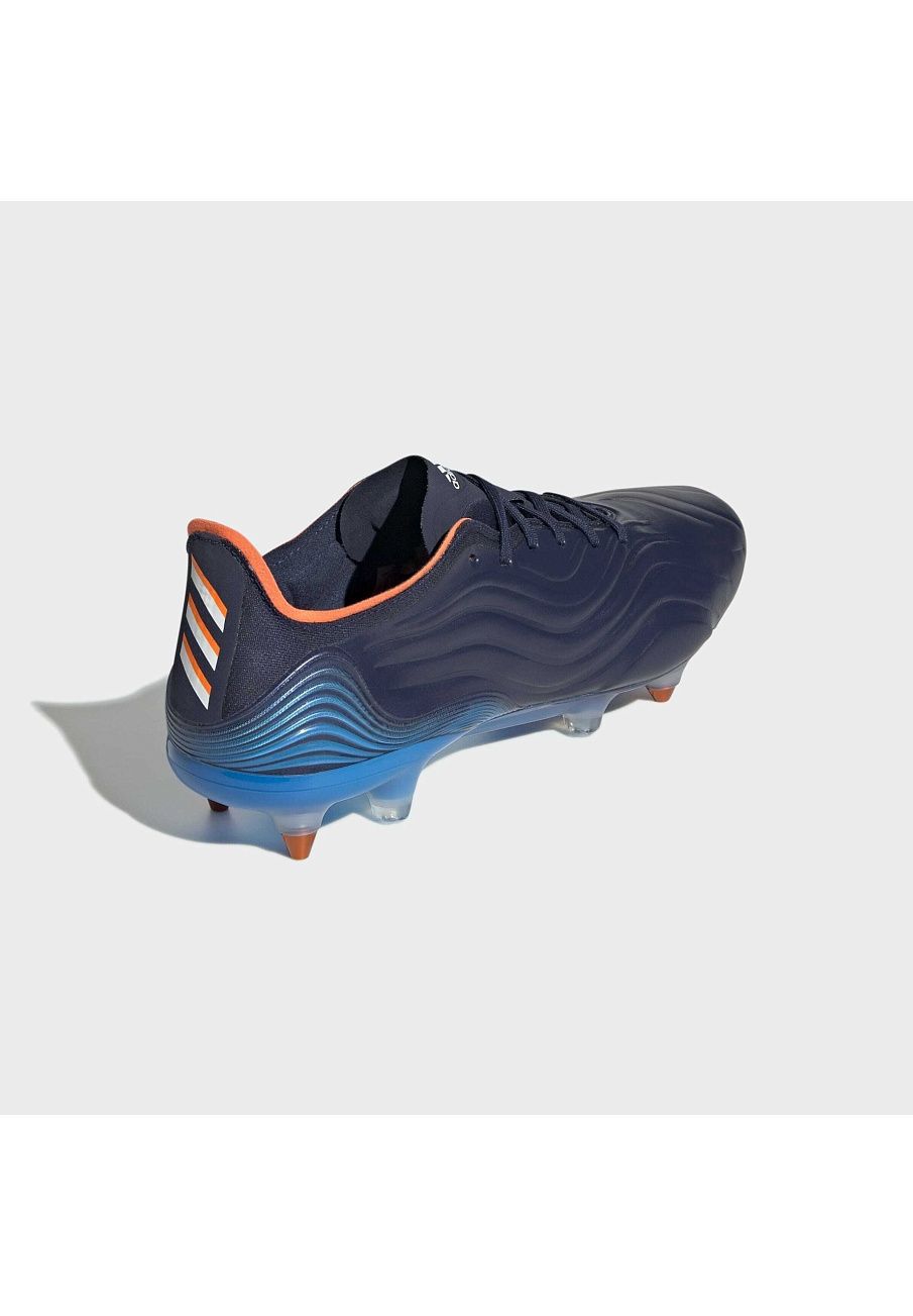 Фото № 4 с приближением к товару «‎Adidas Korki Wkrety»