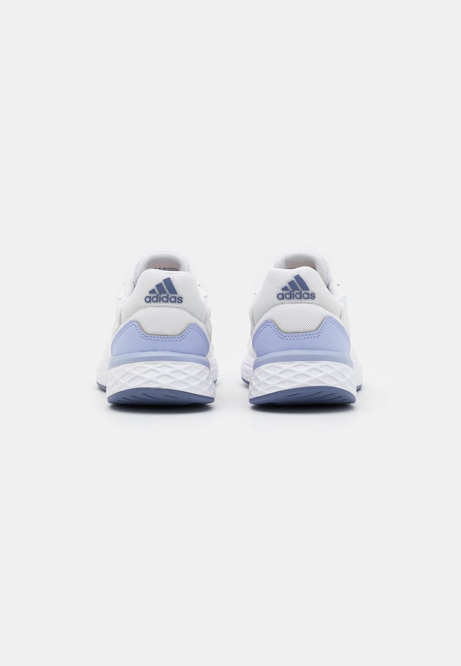 Фото № 3 с приближением к товару «‎Adidas Response»