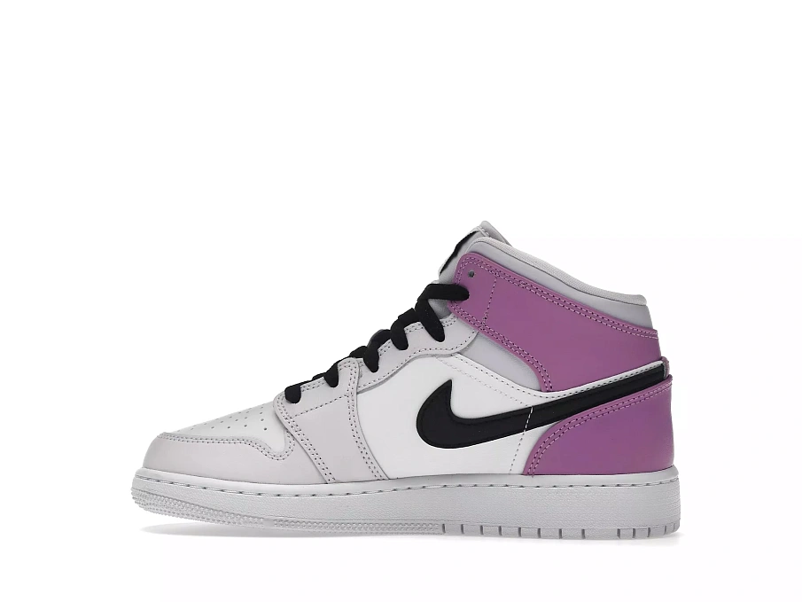 Фото № 6 с приближением к товару «‎Jordan 1 Mid Barely Grape »