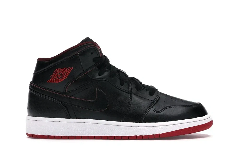 Фото № 1 с приближением к товару «‎Jordan 1 Mid Lance Mountain Bred »