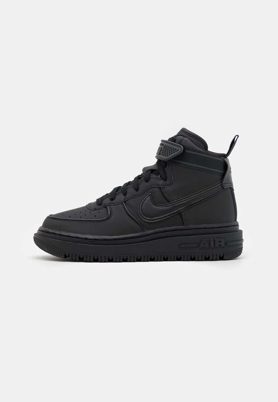 Фото № 1 с приближением к товару «‎Nike Air Force 1 »