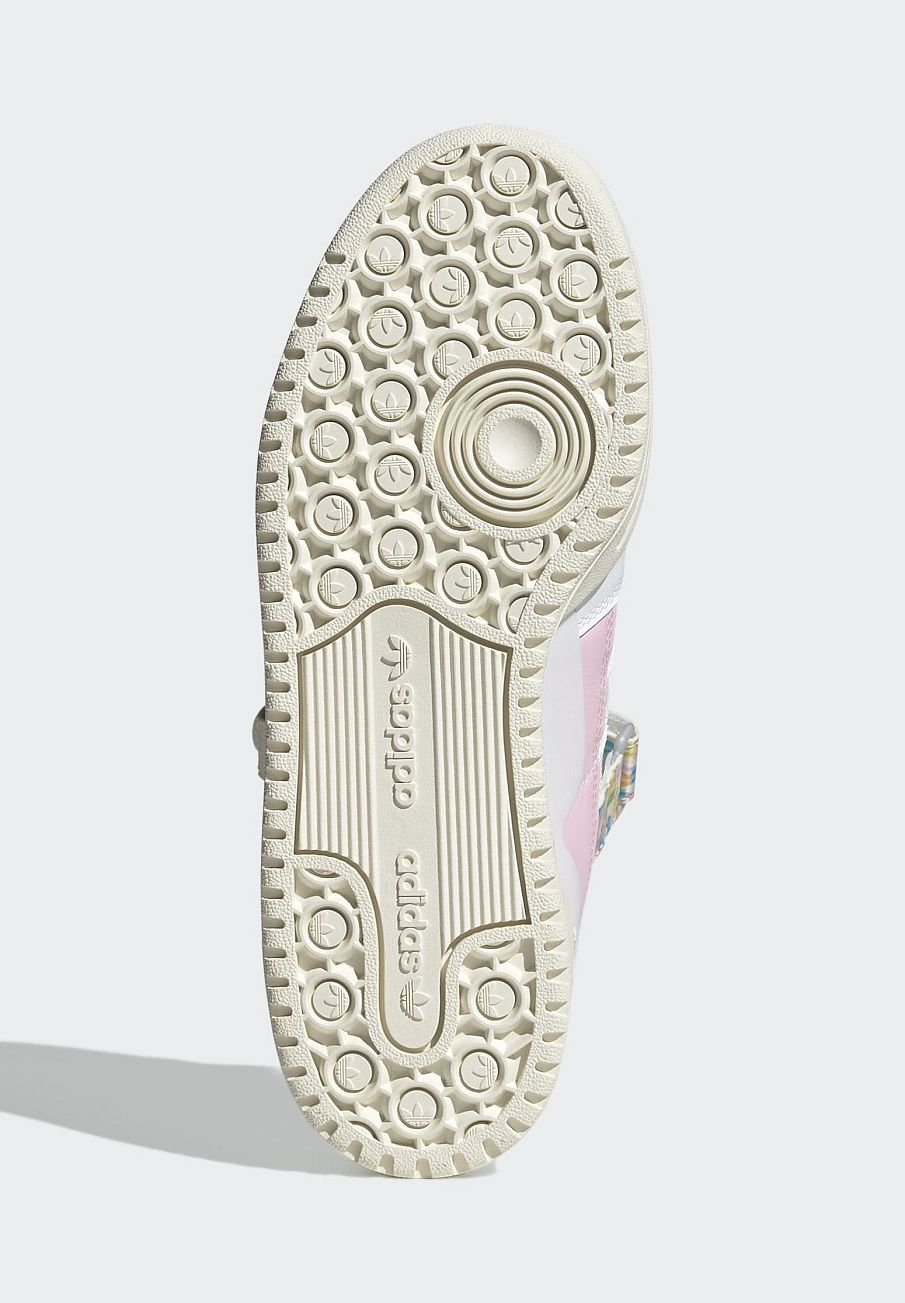 Фото № 5 с приближением к товару «‎Adidas Disney Forum 84 Shoes »