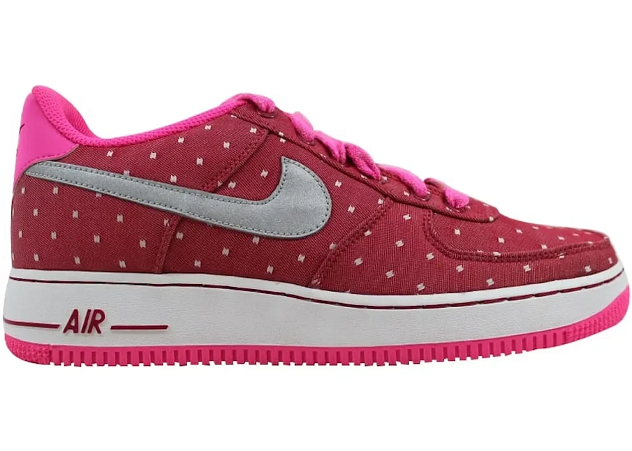 Фото № 1 с приближением к товару «‎Nike Air Force 1»