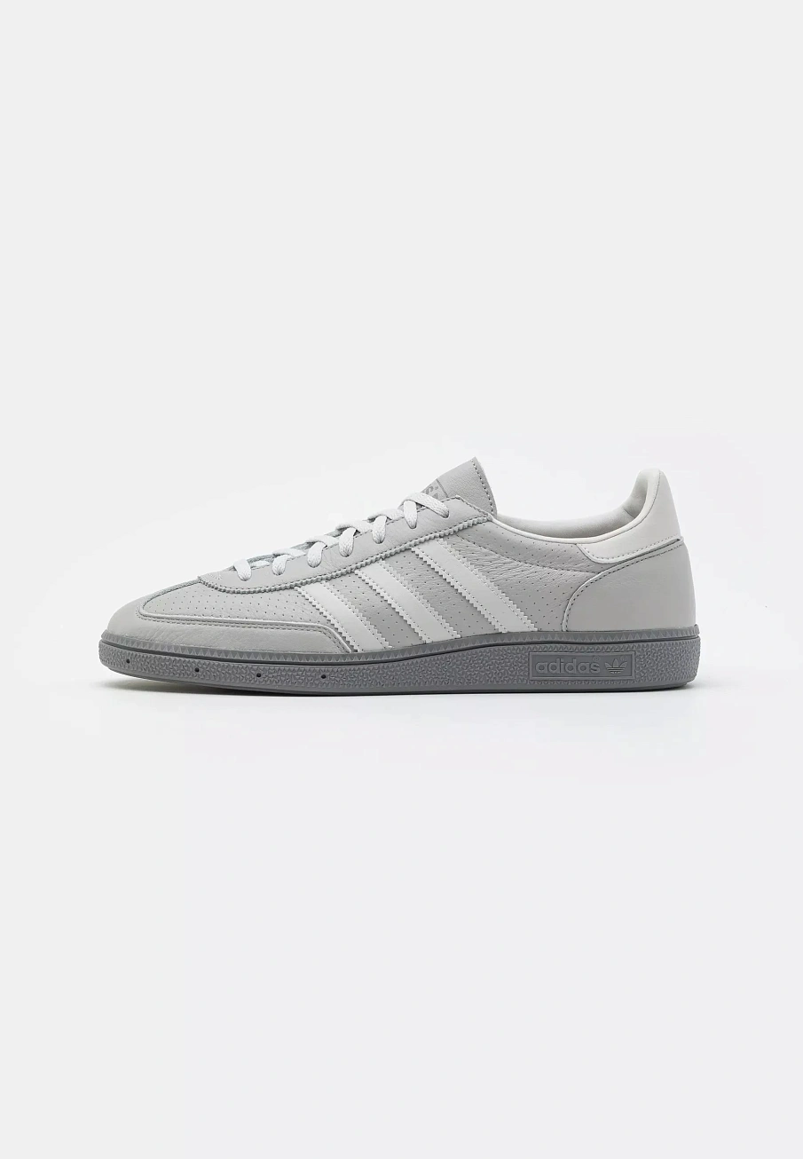 Фото № 1 с приближением к товару «‎HANDBALL SPEZIAL UNISEX»
