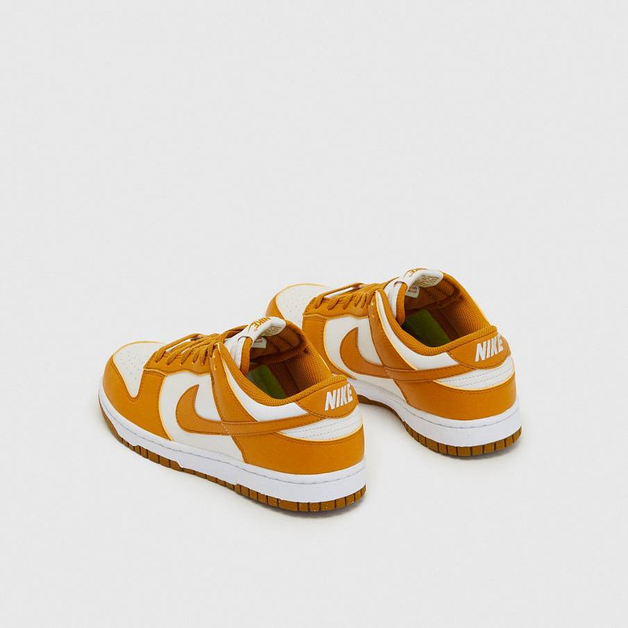 Фото № 3 с приближением к товару «‎Nike Dunk Next Nature »