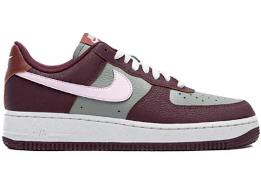 Фото № 1 с приближением к товару «‎Nike Air Force 1 Low '07 Next Nature»