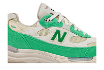 Фото № 3 с приближением к товару «‎Every Now and Then x New Balance 992 Made in USA Westbound»