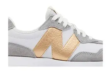 New Balance Women's 327 Gold Metallic - 3
