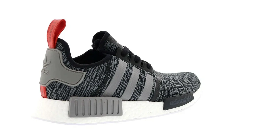 Фото № 5 с приближением к товару «‎adidas NMD R1 Glitch Core Black Camo»
