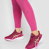 Фото № 2 с приближением к товару «‎Asics Novablast 2»