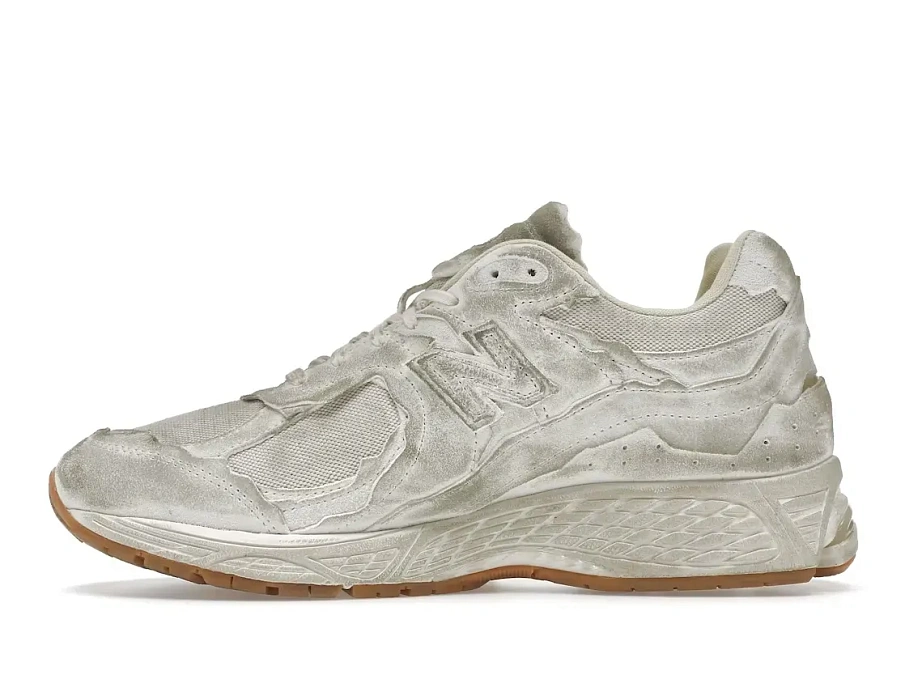 Фото № 3 с приближением к товару «‎New Balance 2002R»